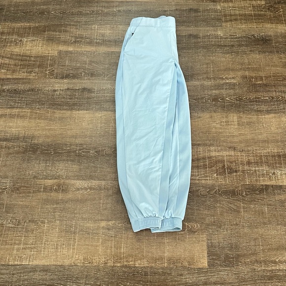 Athleta Brooklyn Light Blue Lined Jogging Pants Size 2 - Picture 4 of 6